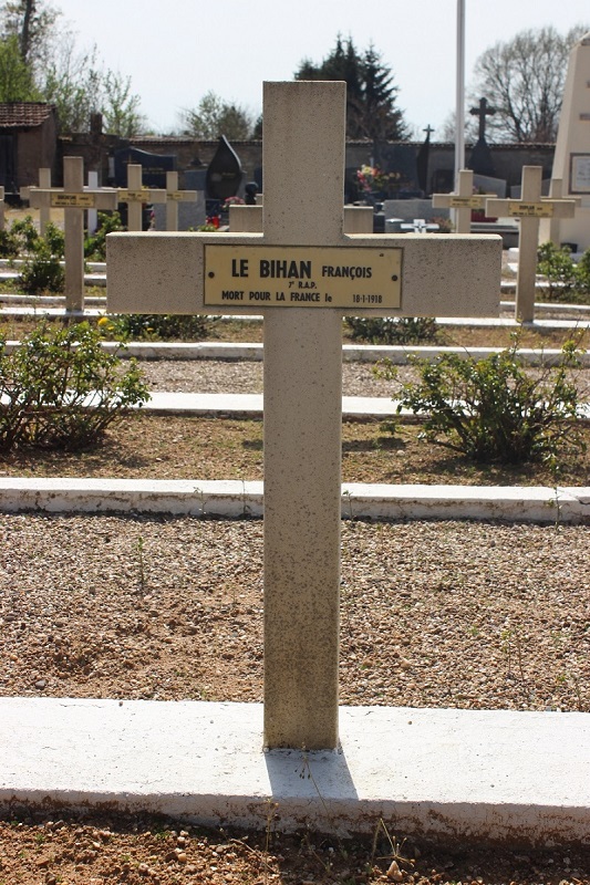 Tombe le bihan françois.JPG