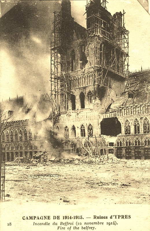 YPRES BEFFROI.jpg