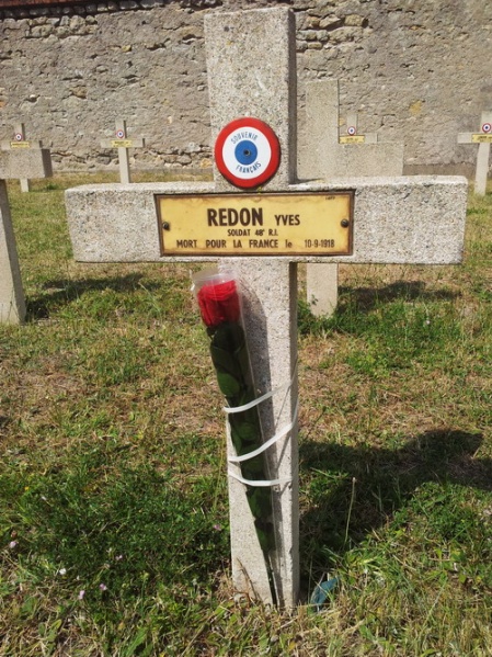 Fichier:Redon Yves tombe.jpg